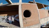 Visite en drone d'un hôpital abandonné en Espagne