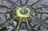COP21 : la Place de l'Etoile (Paris) devient la 'Place du Soleil du Triomple'