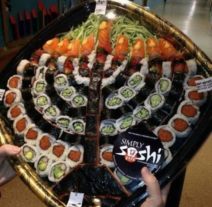 Sushi, sashimi, maki, wazabi et hanoukkia.