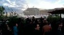Un bateau de croisière joue l'intro de Seven Nation Army