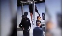 Pendant ce temps, à l'aéroport 2