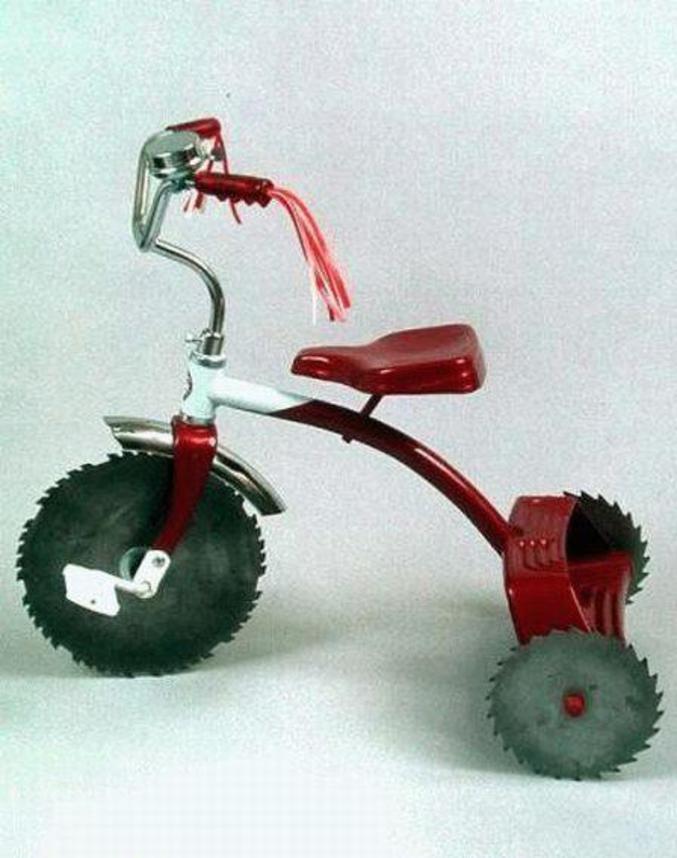 Un tricycle pour futurs psychopathes
