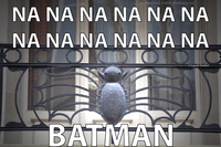 Batman sur un balcon