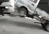 Camionnette pensant à Fernande
