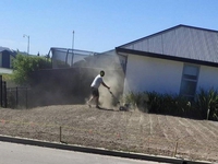 Quand la terre à trop poussé.