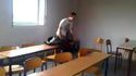 Skateur en classe