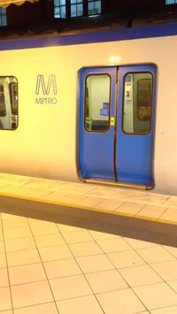 Comment monter dans un métro