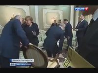 Loukachenko trolle Poutine