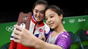 Deux gymnastes souples