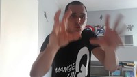 Il y a _ malheureusement _ une gabonnée au numéro que vous avez élu !