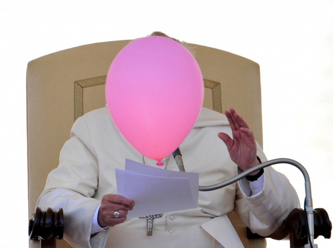 Pape au ballon, noël au biberon... ou quand le ballon rose deviendra un éléphant. 