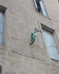 Vouns n'avez pas vu mon vélo?