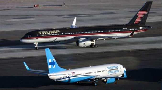 Comparez la taille de l'avion de Donald et celle de l'avion d'Hillary
