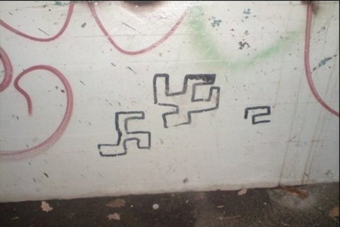 Pas facile d'être un nazi.
