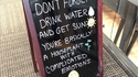 N'oubliez pas de vous hydrater et de prendre le soleil