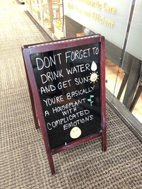 N'oubliez pas de vous hydrater et de prendre le soleil