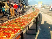 Long pizza is long...