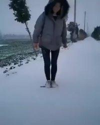 Elle aurait dû faire un rond rouge