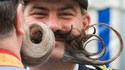 Volutes de barbes