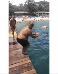 Mortier balancé par une bombe