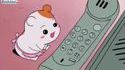Un hamster tout mignon et un téléphone