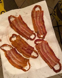 J'ai fabriqué des masques pour mes voisins...