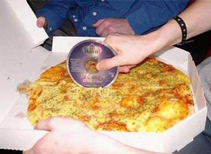 Comment découper une pizza quand on est un geek.