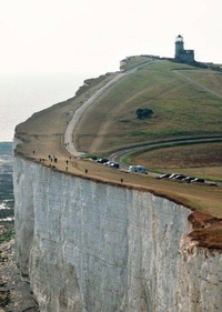 _ Attention à la falaise!!!