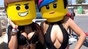 Qui joue encore aux Lego?