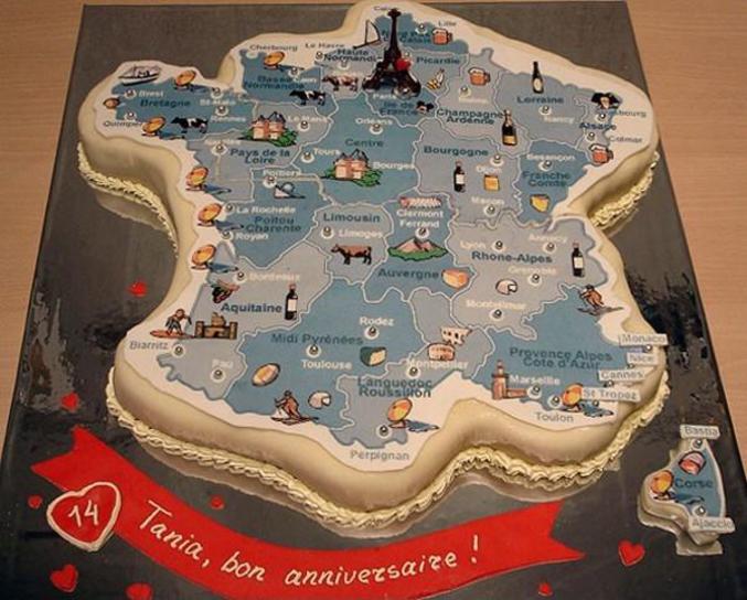 Un gâteau en forme de carte de France