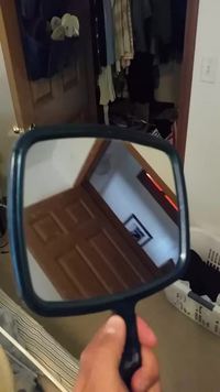 Miroir, mon beau miroir