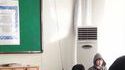 Recharger son portable en classe