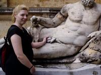 Bijoux de famille à protéger, l'occasion d'une belle photo-souvenir de vacances hautement altruiste