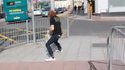 Un danseur dans sa bulle