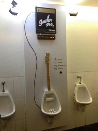 guitar pee