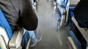 Kan quelqu'un dégaze dans l'avion...