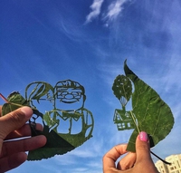 Là-haut en deux feuilles