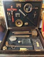 Matériel pour pratiquer l'exorcisme