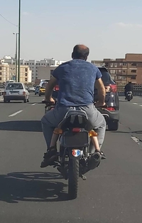 Où est la têtête ?