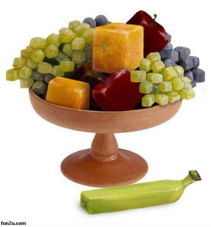 Une coupe de fruits cubiques