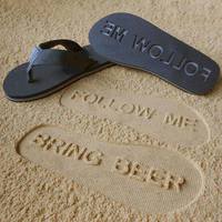 Les tongs à avoir à la plage