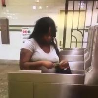 Valider son billet de métro