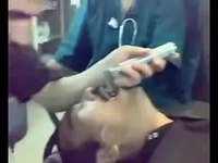 Pour ouvrir sa bouche, il faut... ?