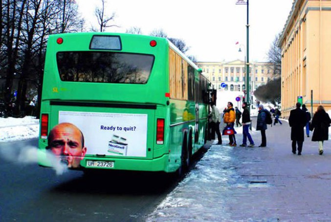 Campagne anti-tabac sur un bus.