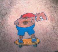 Tatouage au nombril