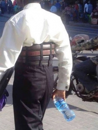 Taille haute ... très très haute
