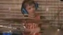 Talentueux petit batteur