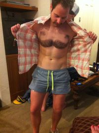 Homme à moustache