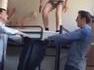 A la caserne, en Russie, on s'amuse comme on peut
