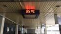 C'est vrai qu'il fait chaud, mais même un marseillais n'exagèrerait pas à ce point
